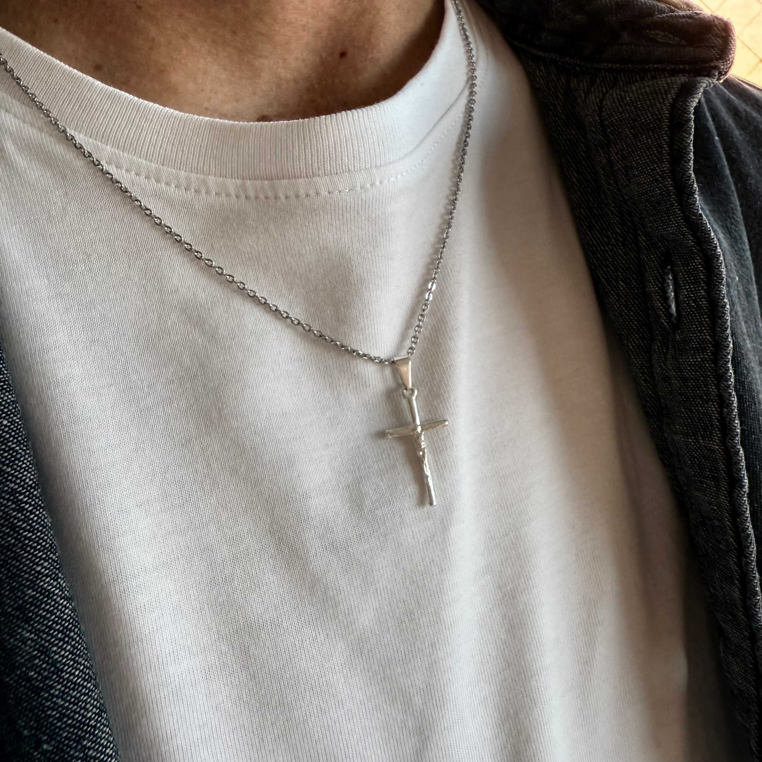 Collar | For Him Cruz Delgada