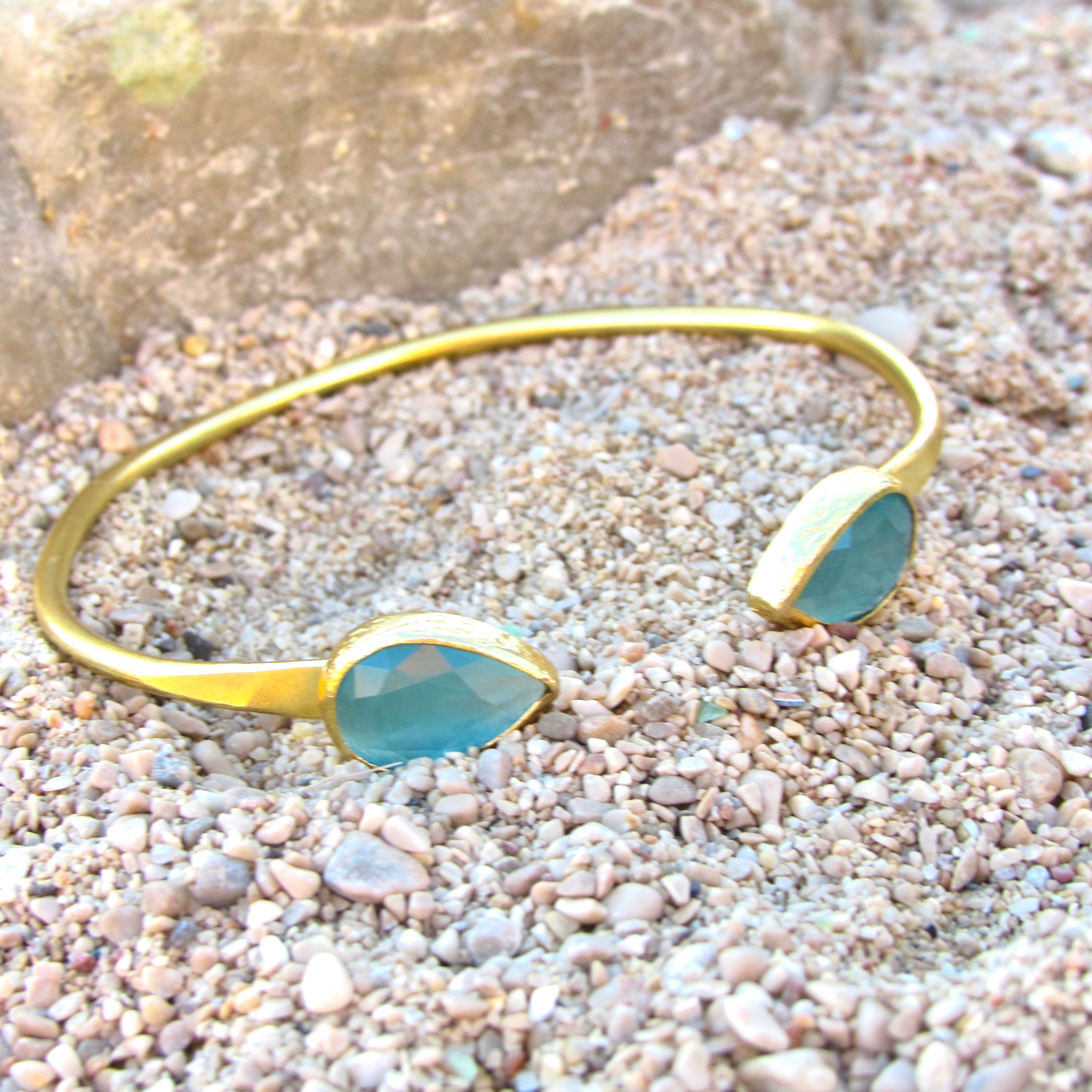 Esclava | Duo Gota Ocean