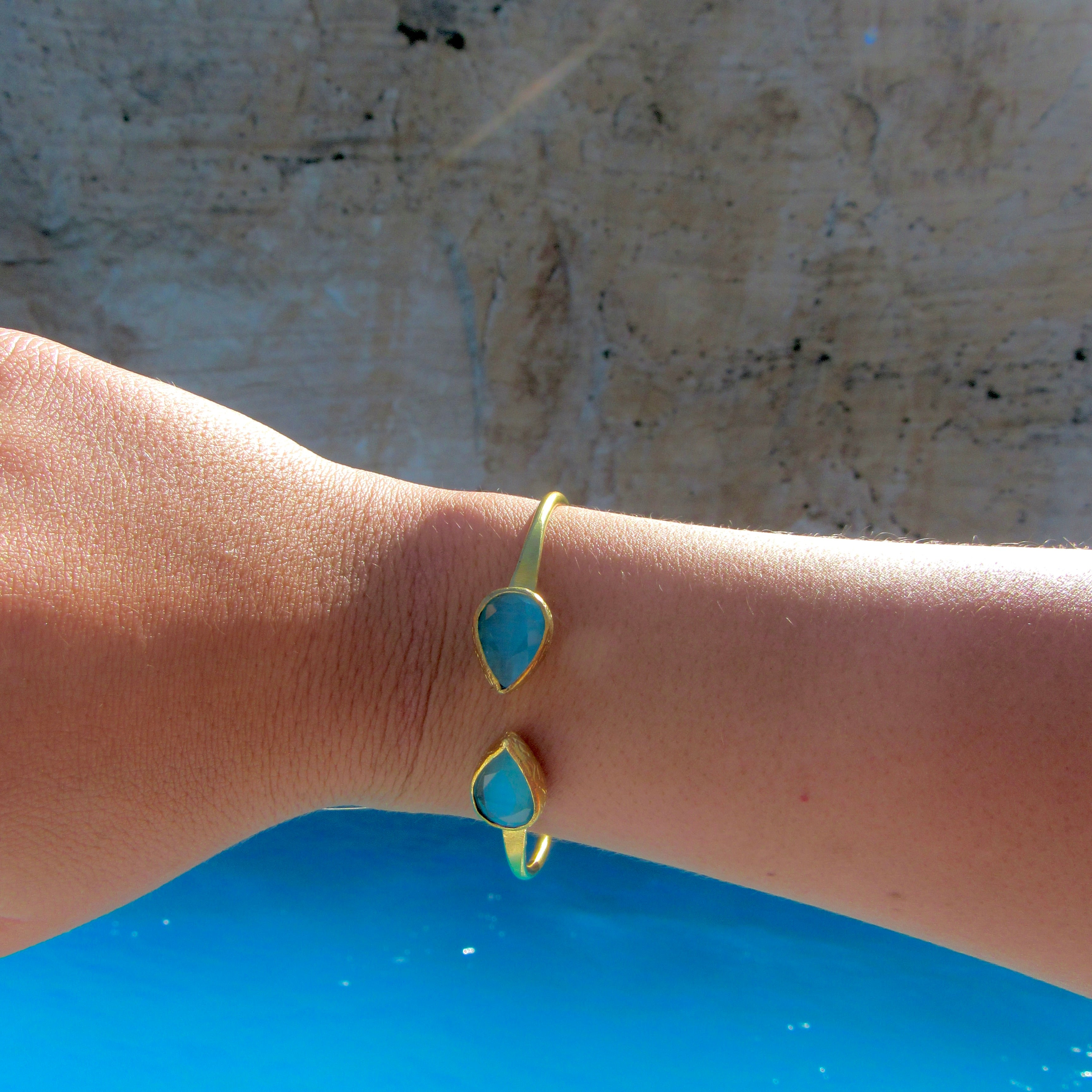 Esclava | Duo Gota Ocean