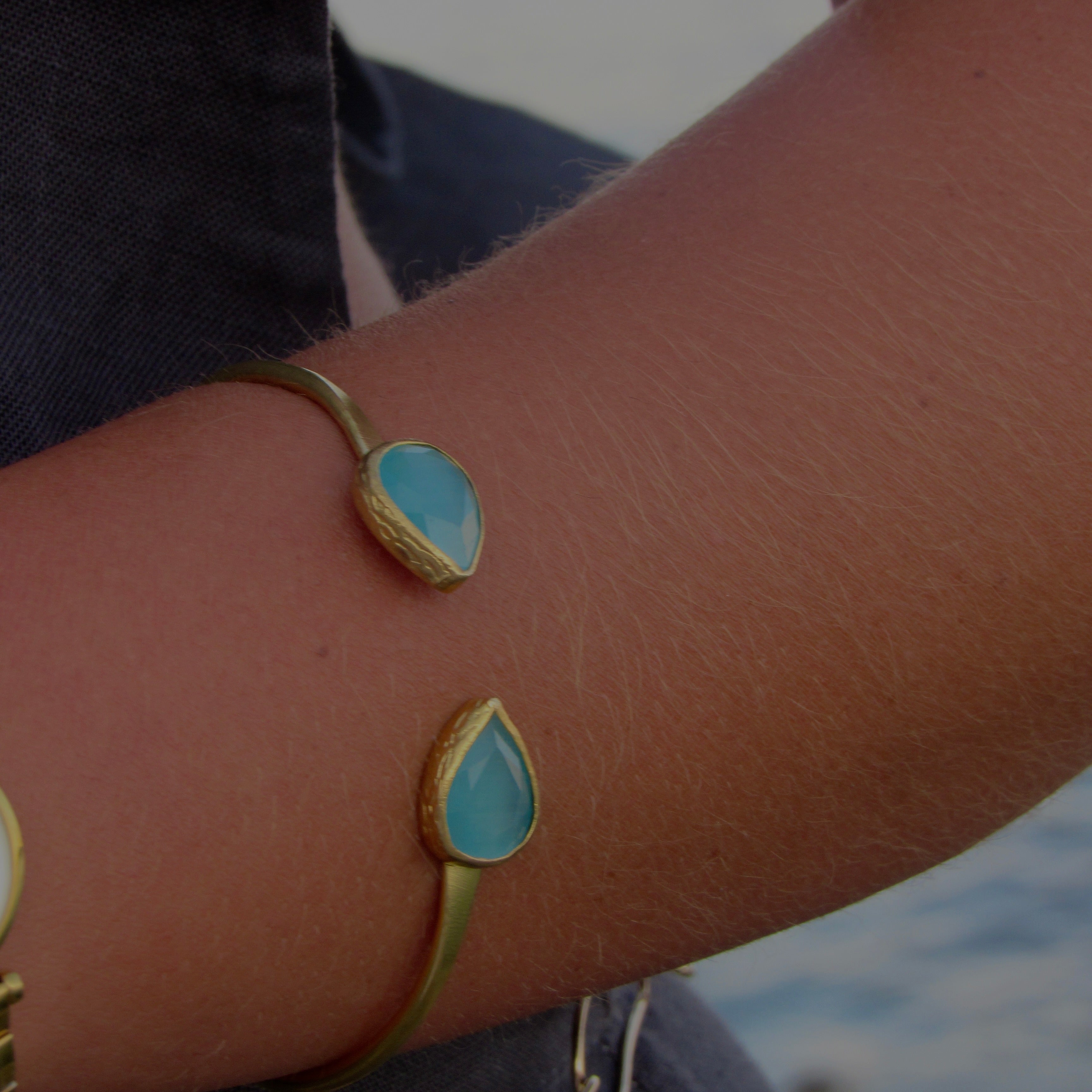 Esclava | Duo Gota Ocean