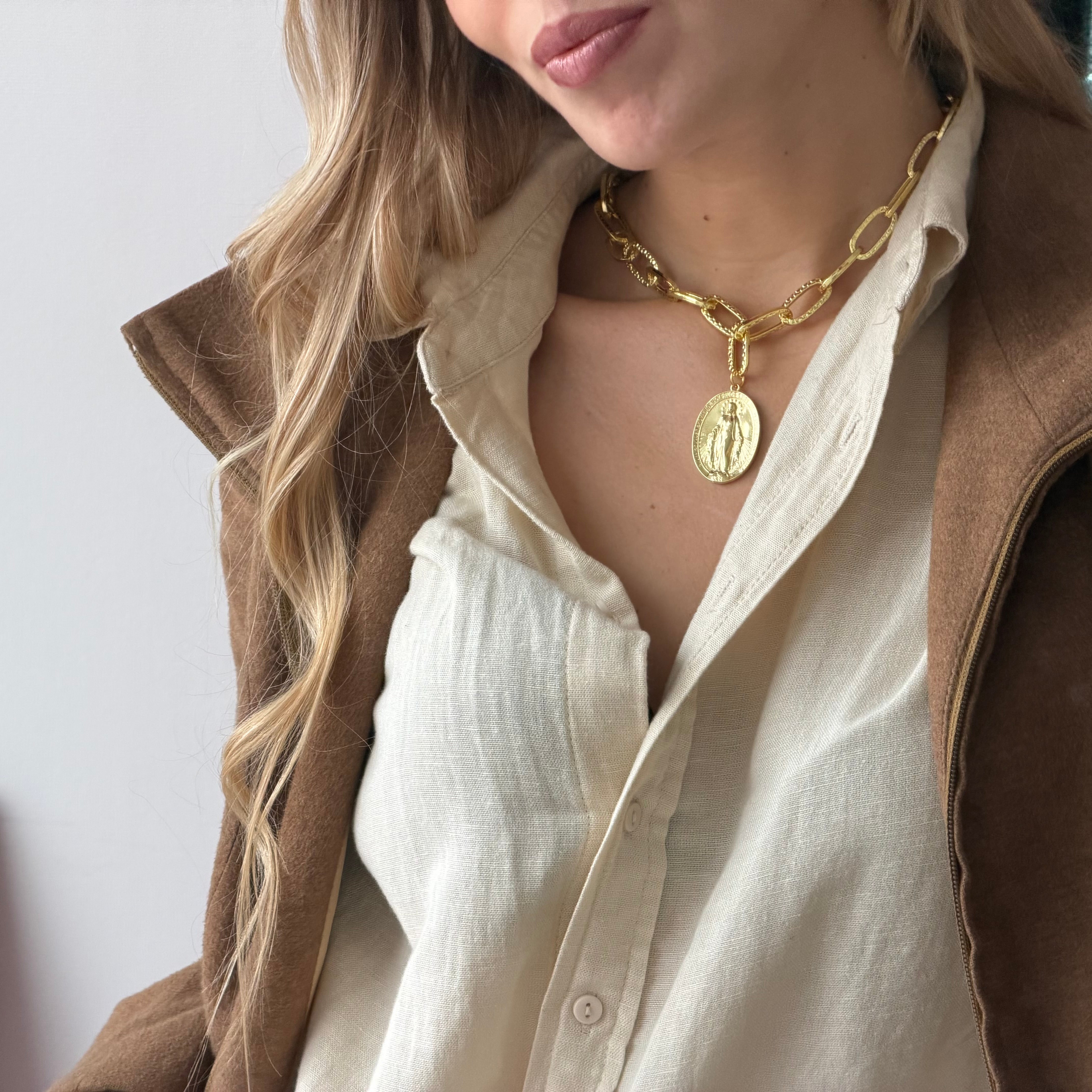 Collar | Virgen de los Rayos