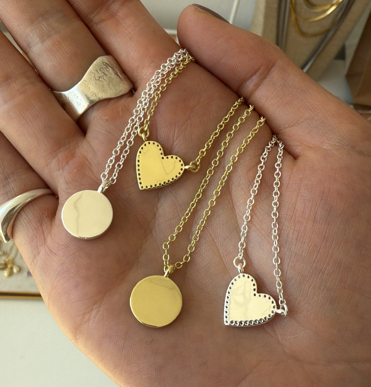 Collar | Medalla Grabada Oro