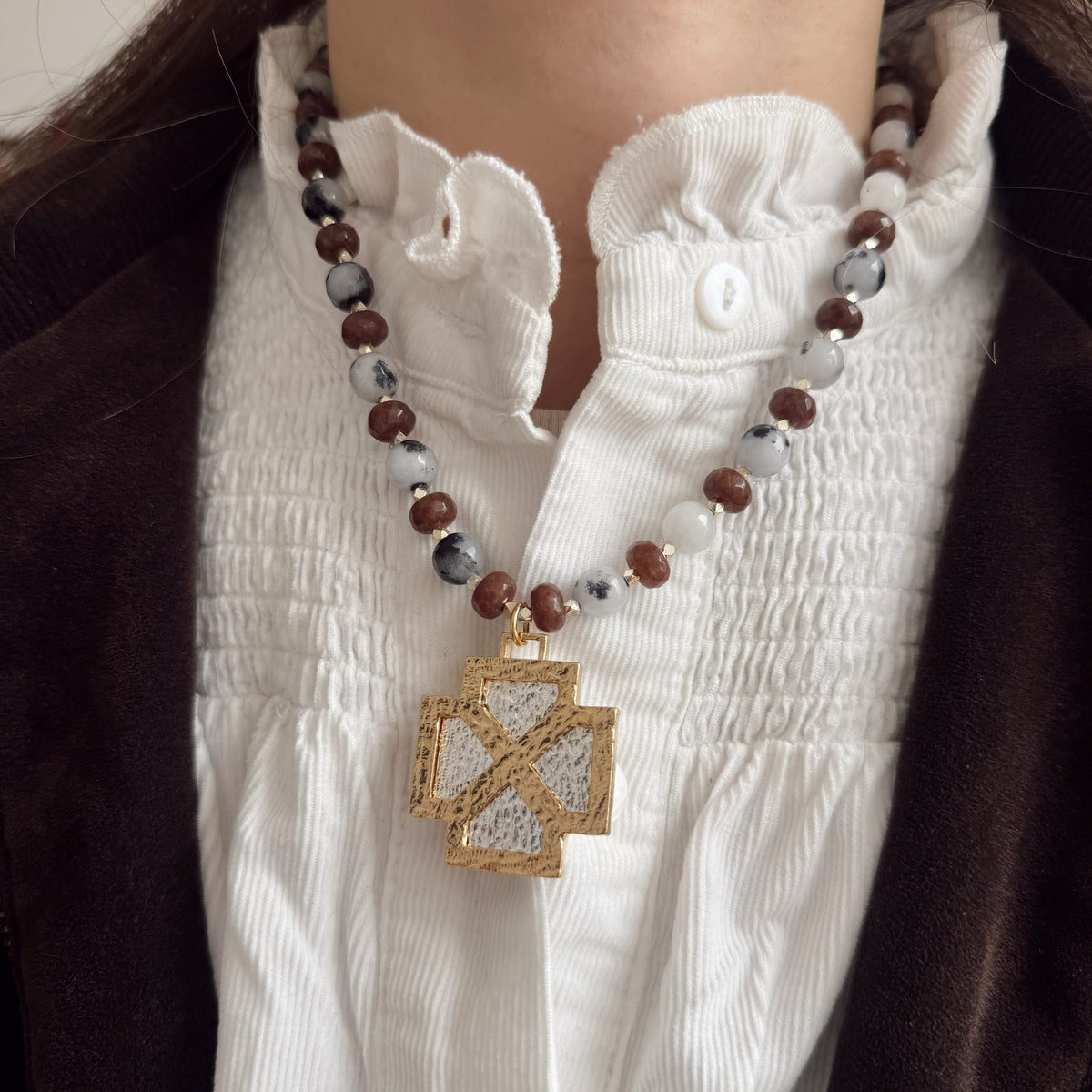 Collar | Ágatas y Cruz