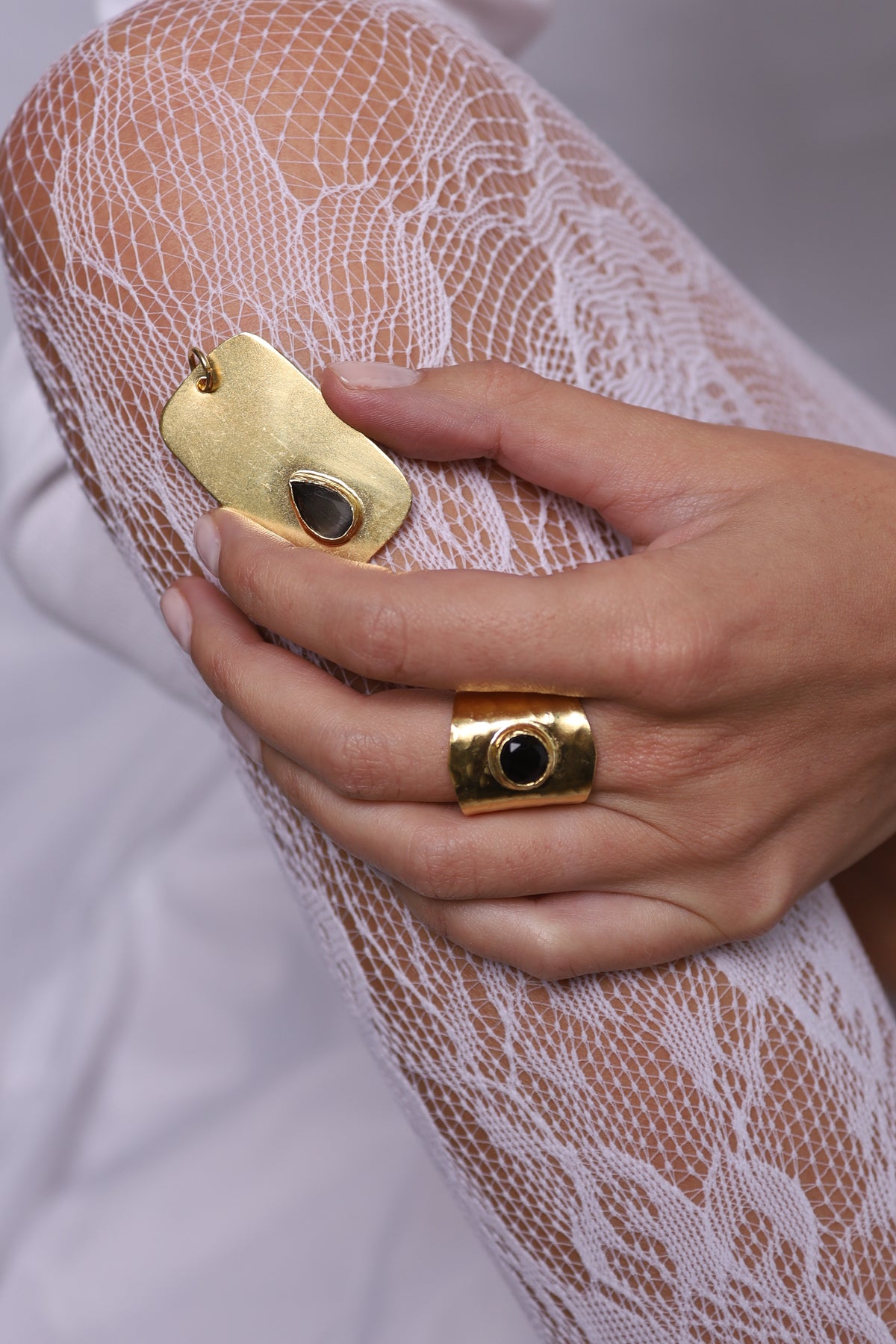 Anillo | Modern Gold