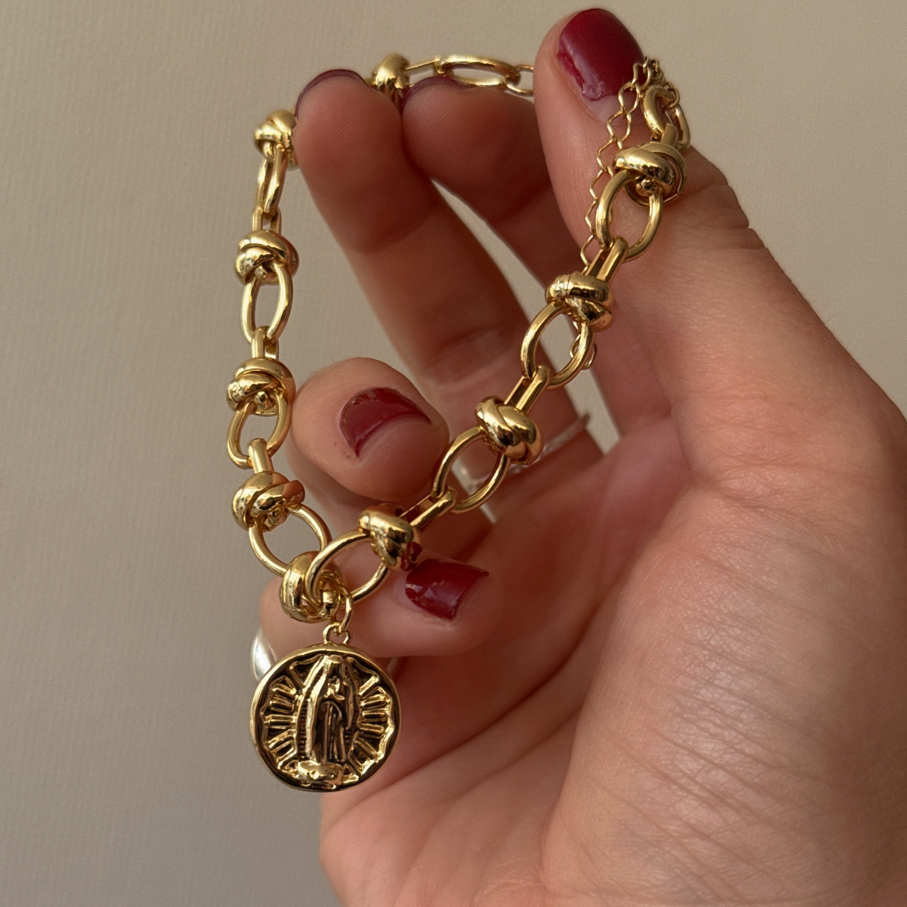 Collar | Pulsera Virgen Gold