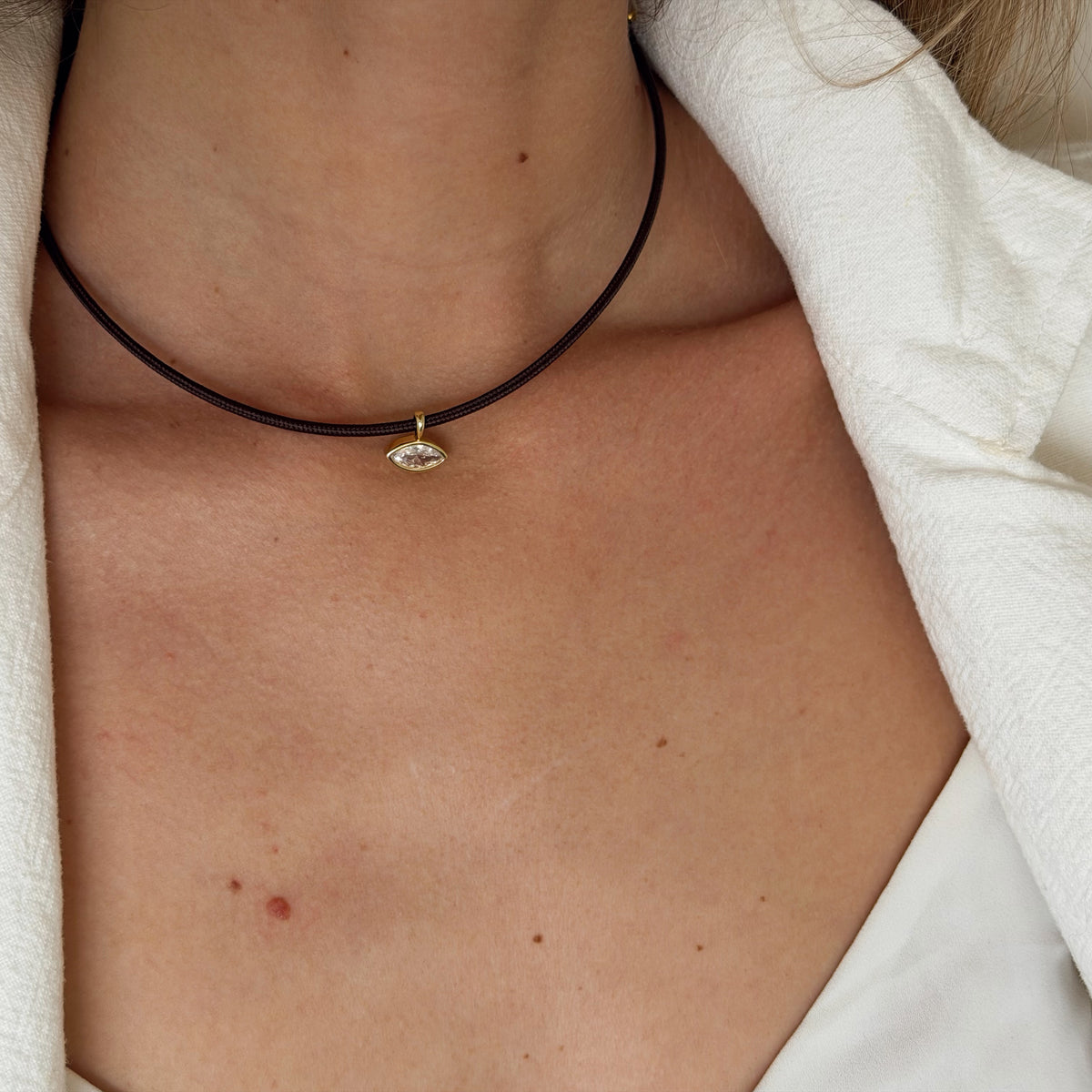 Collar | Punto Luz Imantado