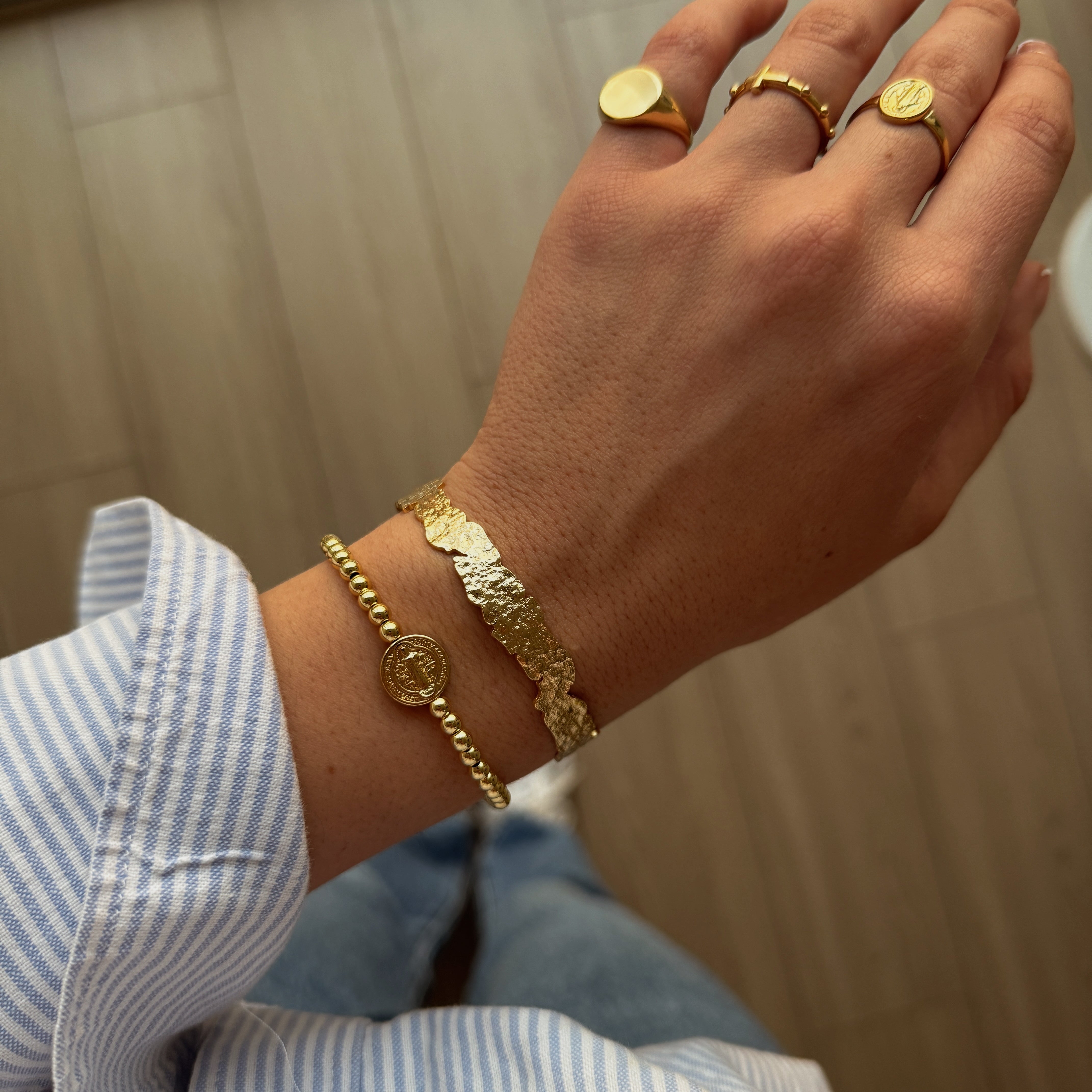 Anillo | Oro con grabado