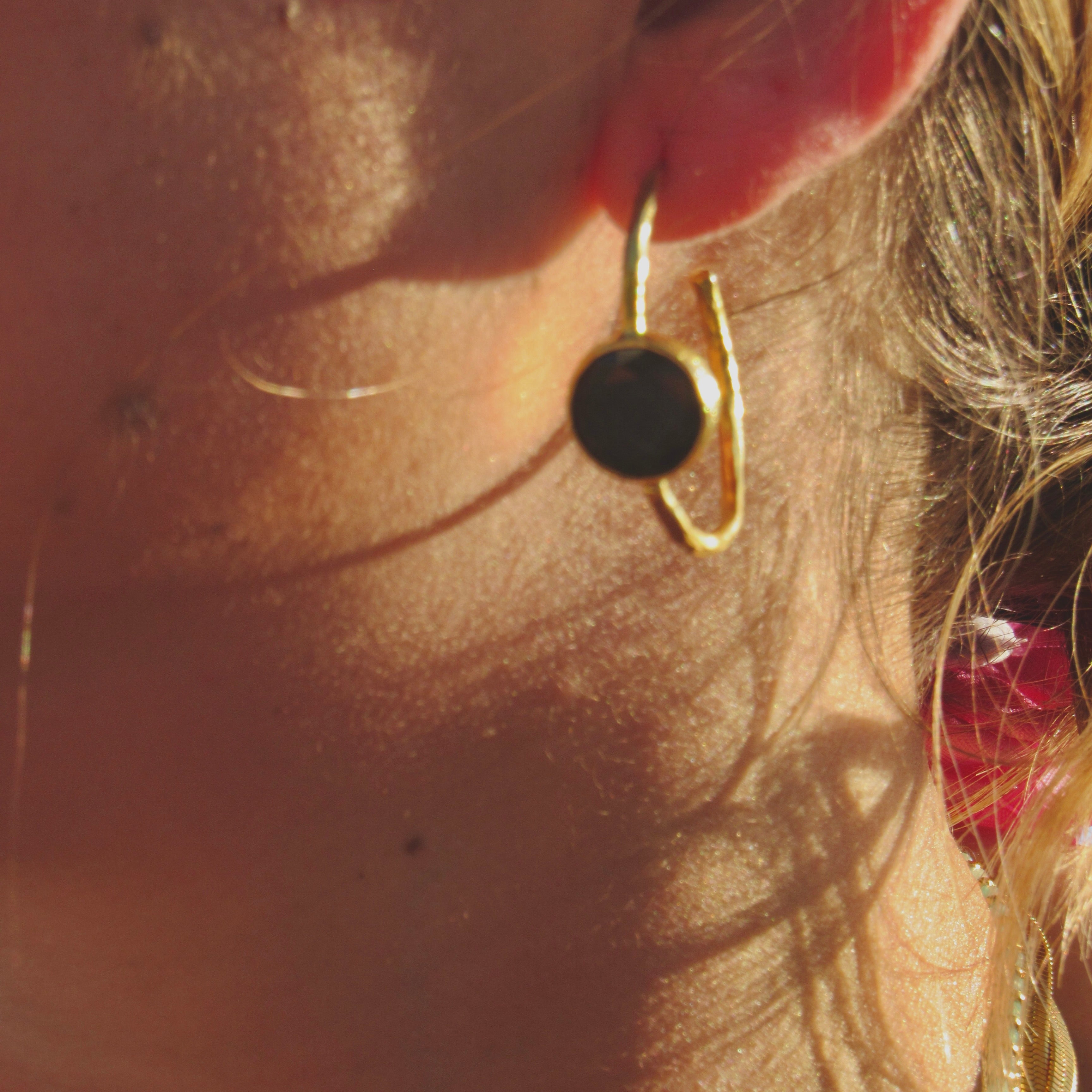 Aros | Simple Black