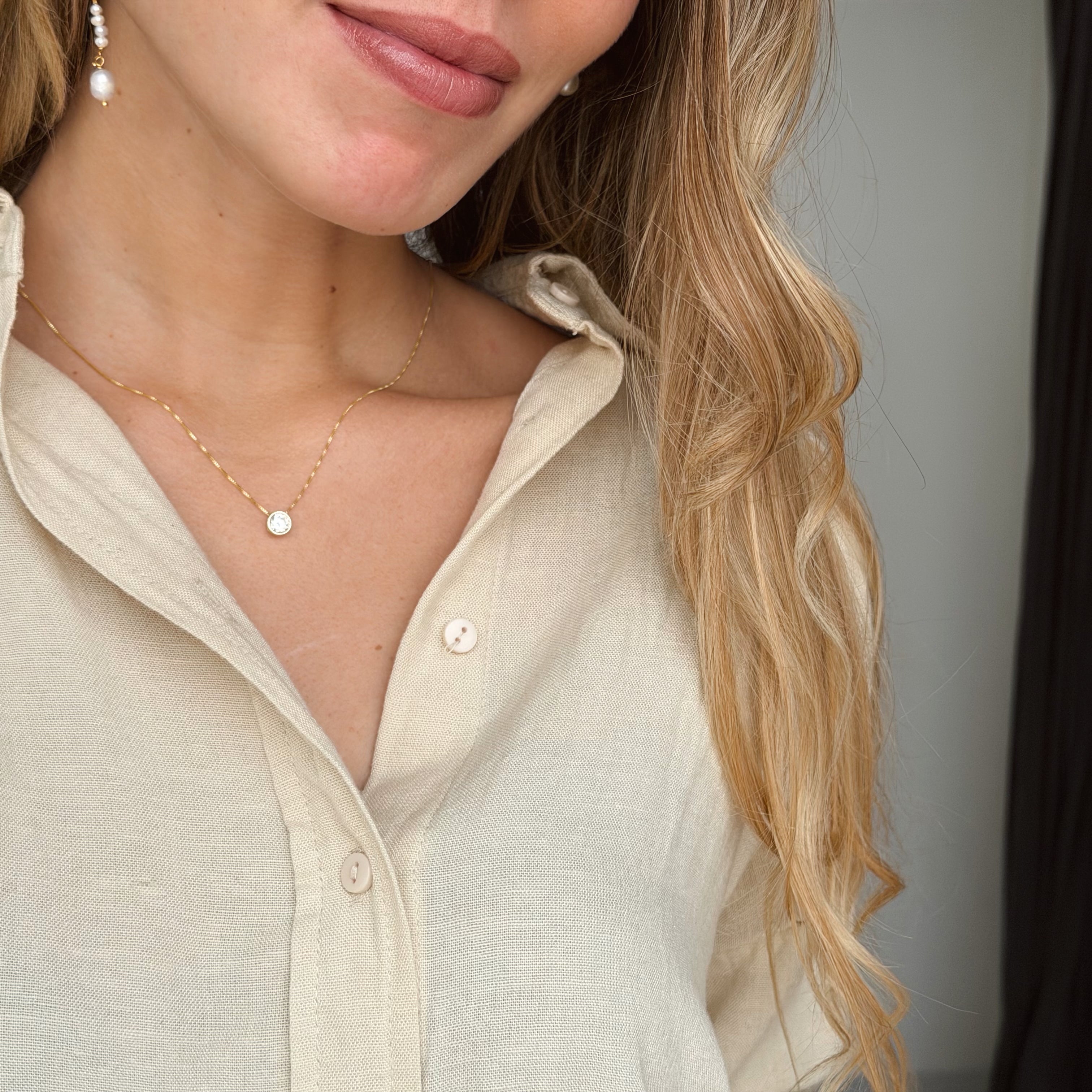 Collar | Punto de luz oro