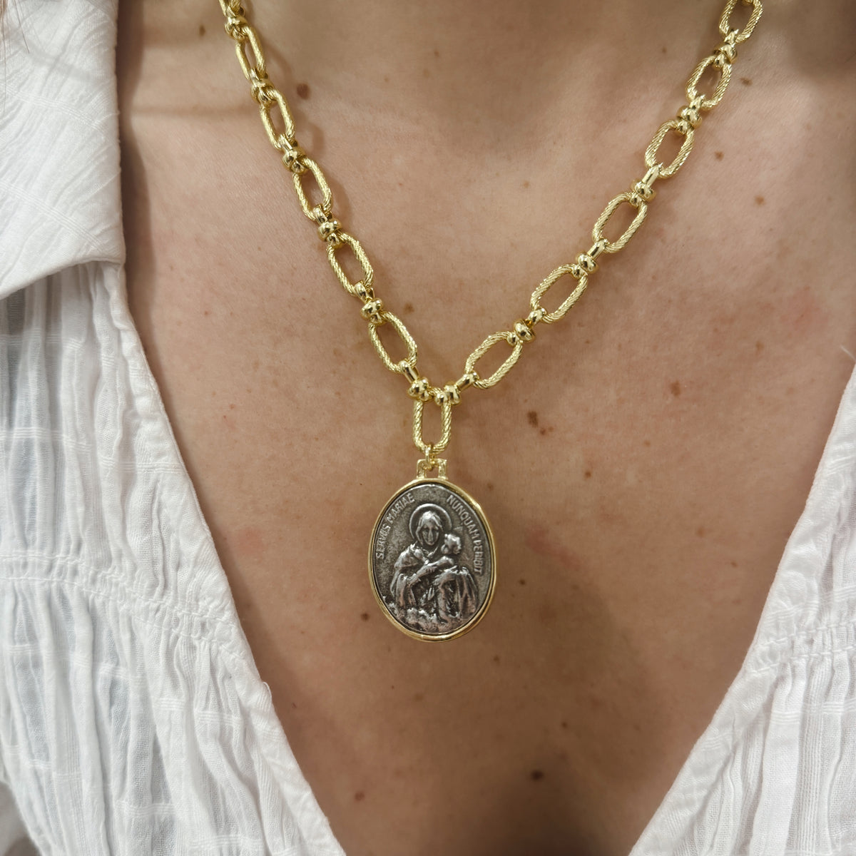 Collar | Mater Schoenstatt Vintage