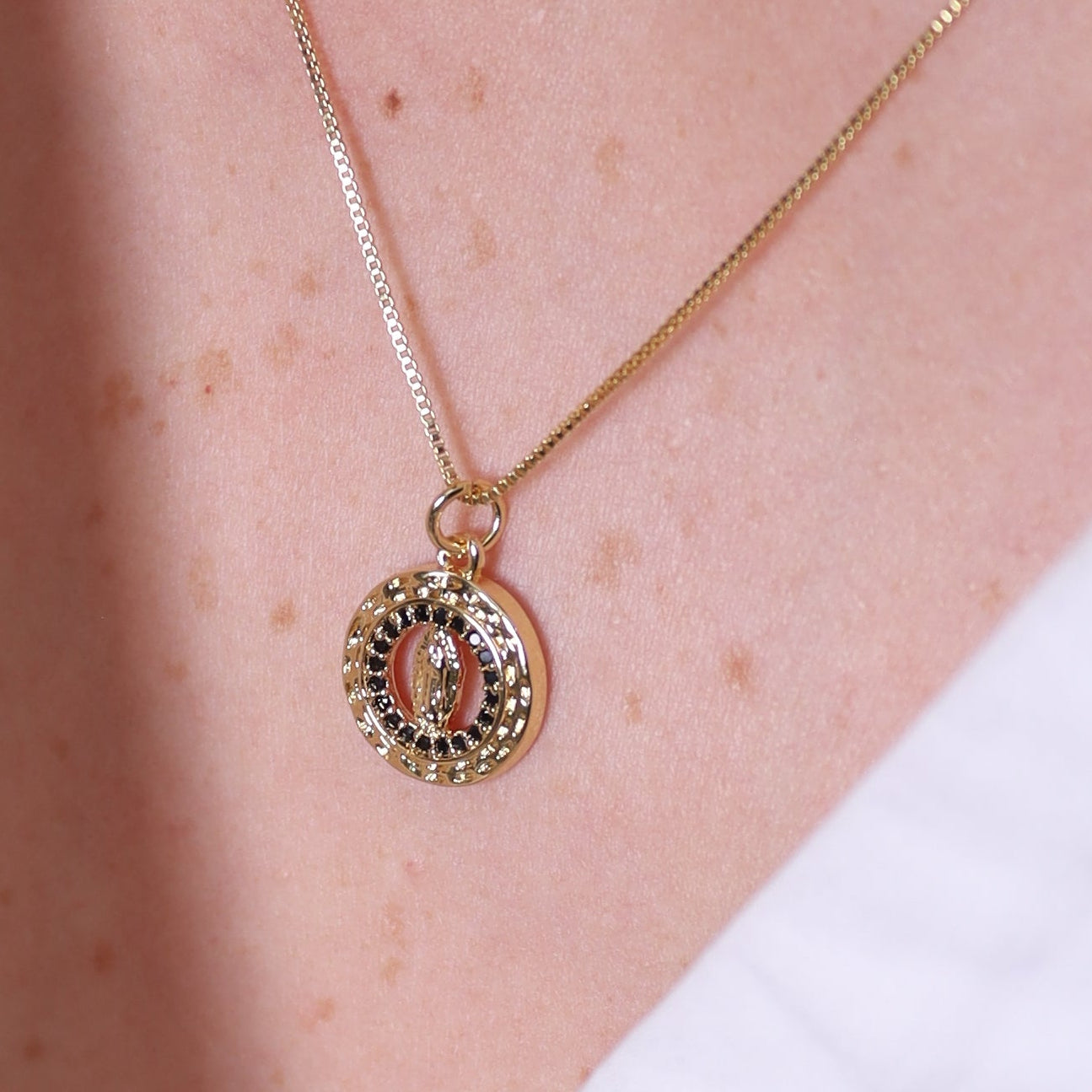 Collar | Virgencita Mini Black