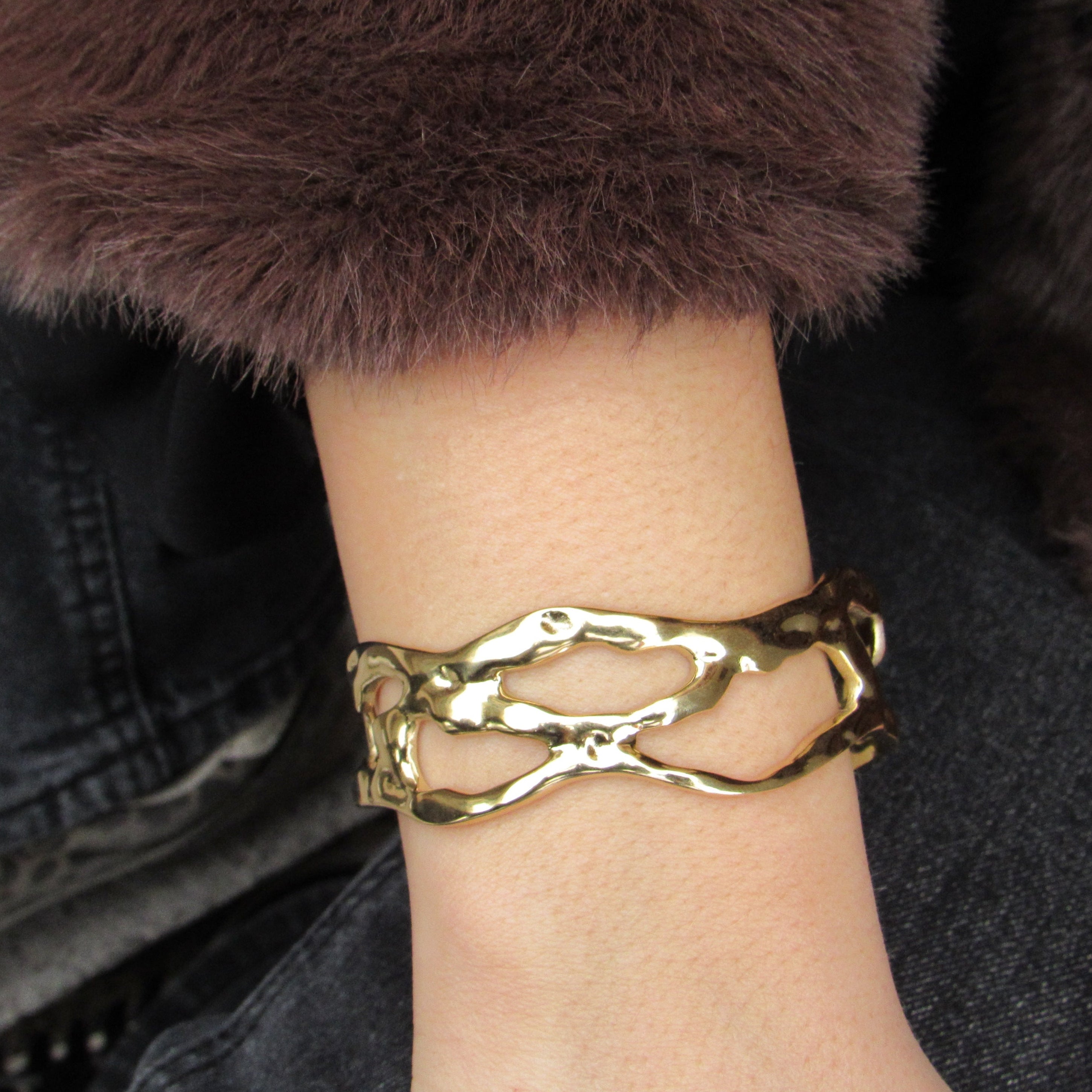 Esclava | June Gold