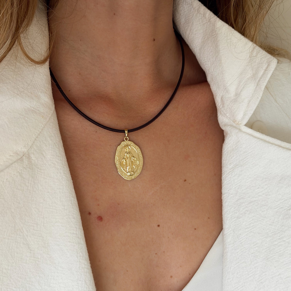 Collar | Virgen Imantada